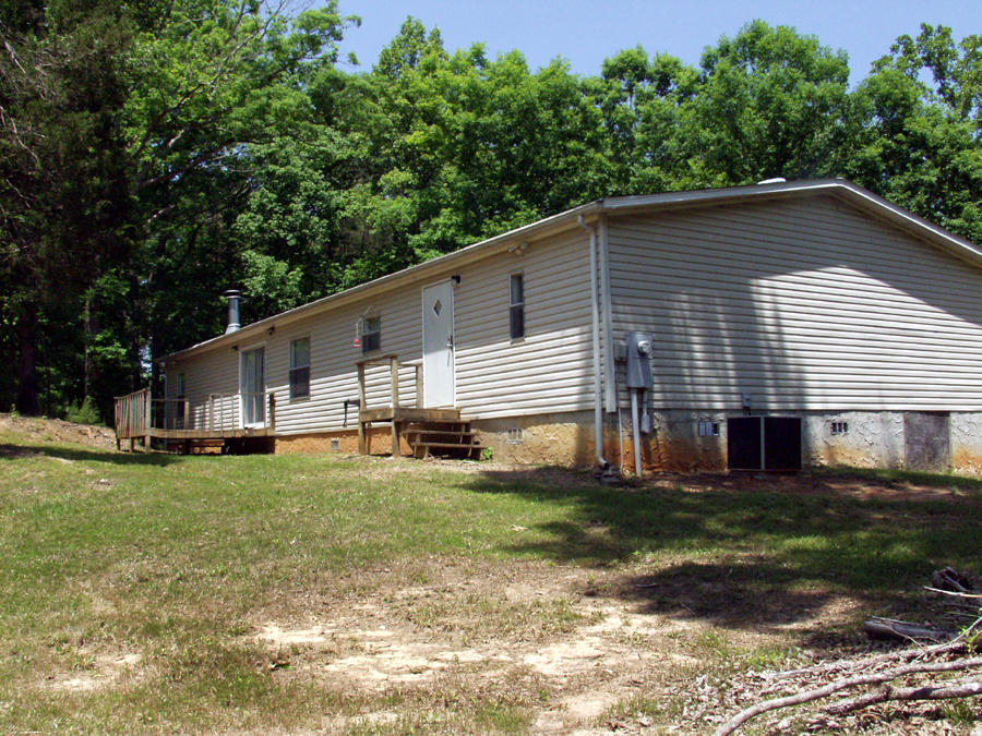 736 Gamble Gap Road Tellico Plains, TN 37385 - Photo 3 of 17 Rear view