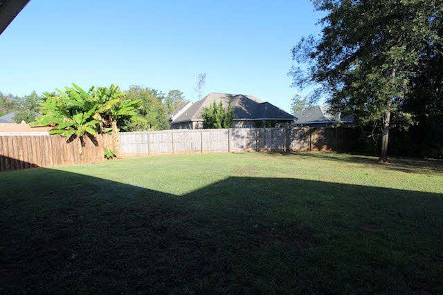 9463 Autauga Bend Daphne, AL 36526 - Photo 23 of 25 Back Yard