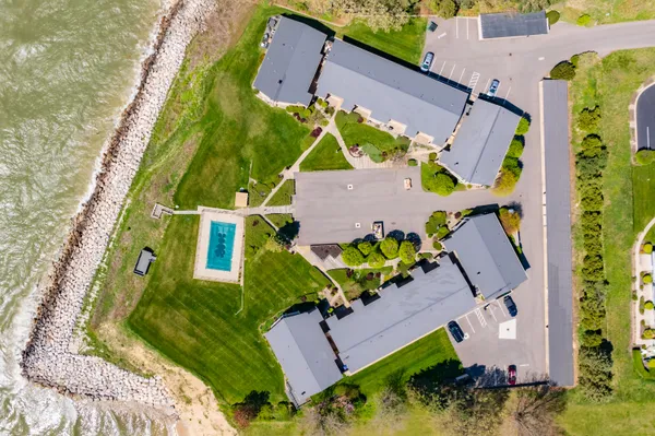 $358,000 | 4150 Ridge Road, Unit 21, Stevensville, MI 49127