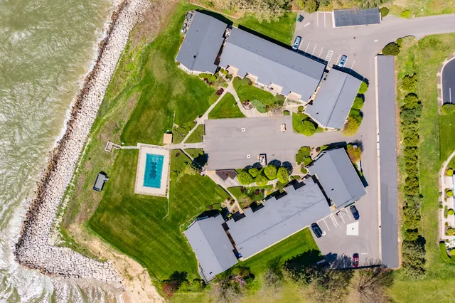 $358,000 | 4150 Ridge Road, Unit 21, Stevensville, MI 49127