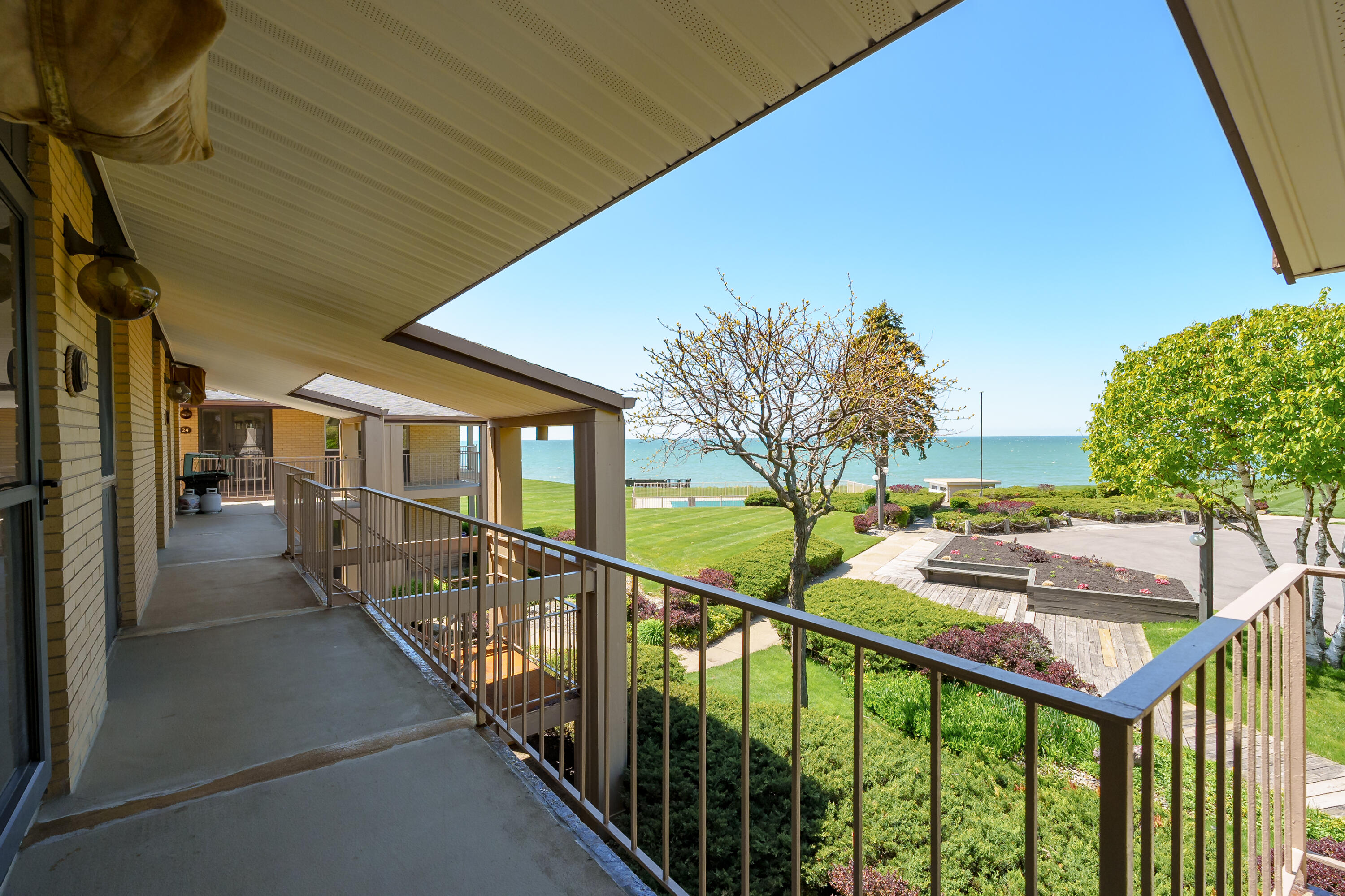 4150 Ridge Road, Unit 21 Stevensville, MI 49127 - Photo 33 of 68 Ridge Rd 4150 21 Stevensville 49127-27