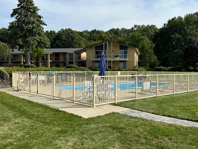 $358,000 | 4150 Ridge Road, Unit 21, Stevensville, MI 49127