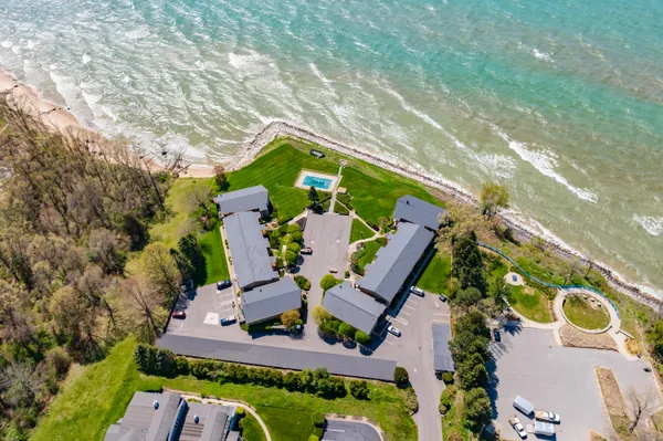 $358,000 | 4150 Ridge Road, Unit 21, Stevensville, MI 49127