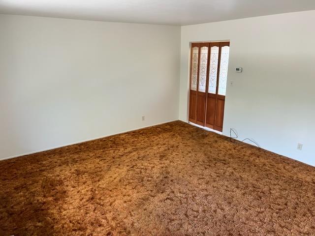 696 McCarty Avenue Mountain View, CA 94041 - Photo 14 of 31 an empty room with windows