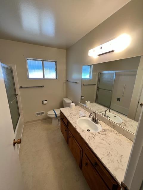 696 McCarty Avenue Mountain View, CA 94041 - Photo 17 of 31 a bathroom with a granite countertop sink a large mirror and a bathtub