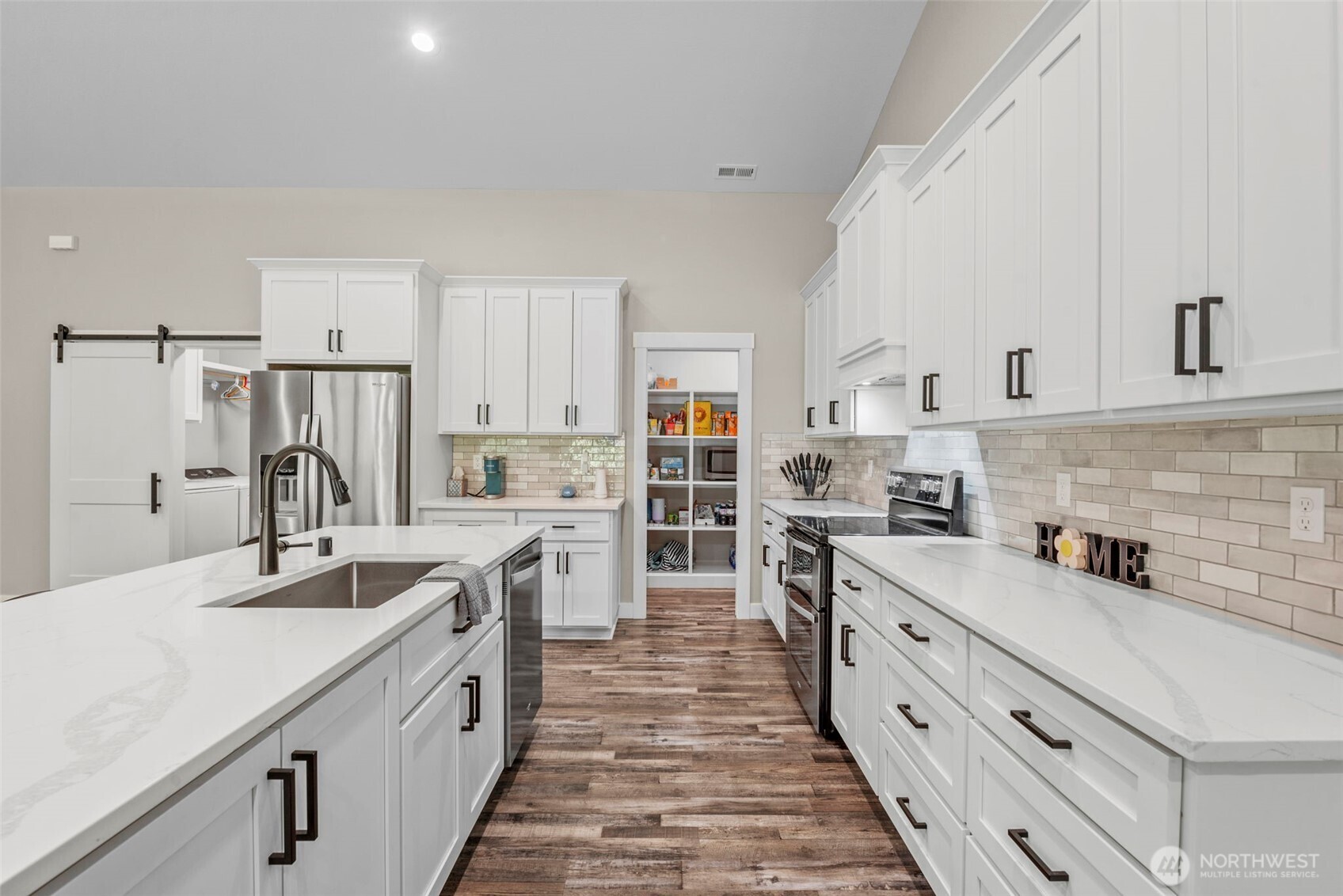 132 Gassman Road Castle Rock, WA 98611 - Photo 13 of 29 Gallery Image 13