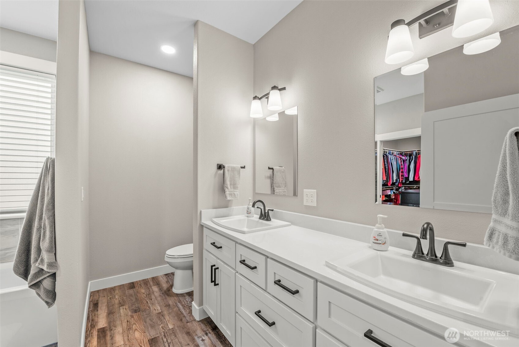 132 Gassman Road Castle Rock, WA 98611 - Photo 20 of 29 Gallery Image 20