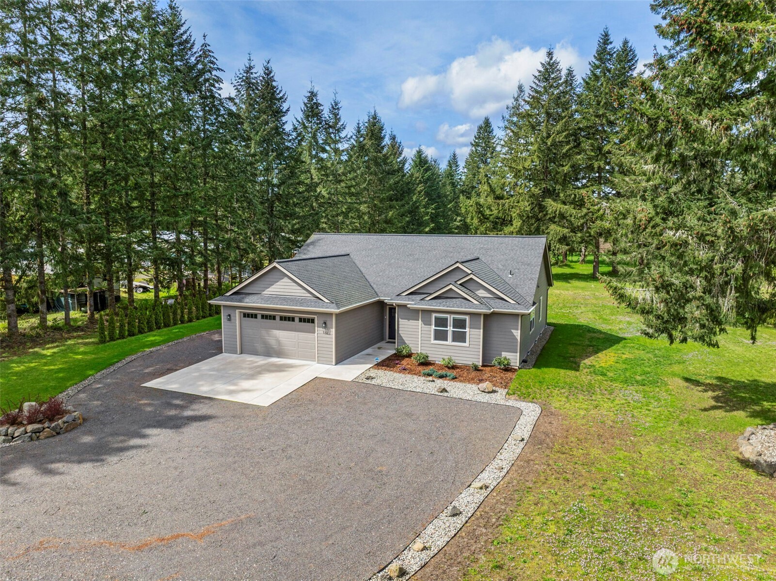 132 Gassman Road Castle Rock, WA 98611 - Photo 4 of 29 Gallery Image 4