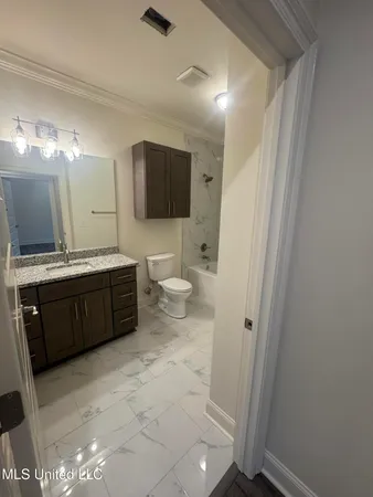 $398,000 | 5247 Canary Drive, Jackson, MS 39272