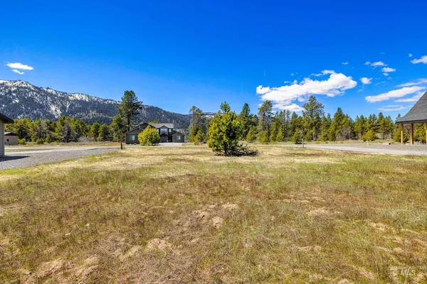 $199,900 | 13140 Hawks Bay Road, Donnelly, ID 83615