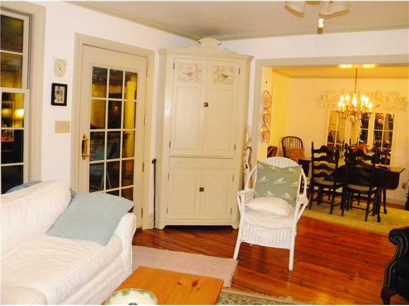 689 Schenley Road Leechburg, PA 15656 - Photo 11 of 25 Family Room.