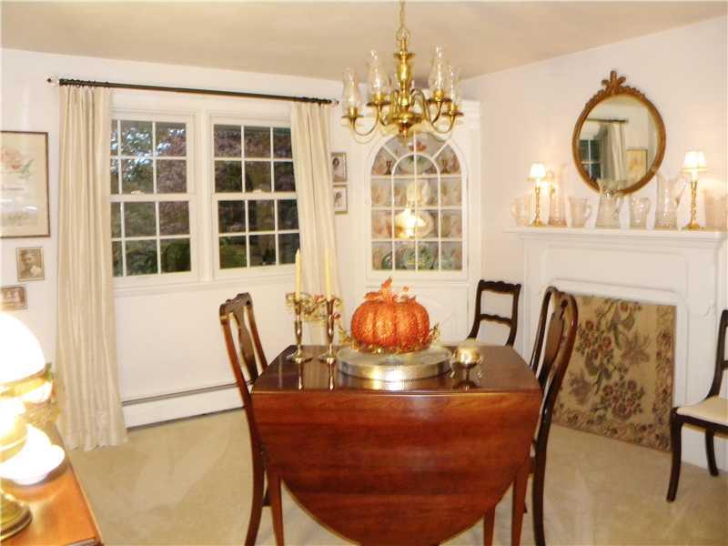 689 Schenley Road Leechburg, PA 15656 - Photo 5 of 25 Dining Room.