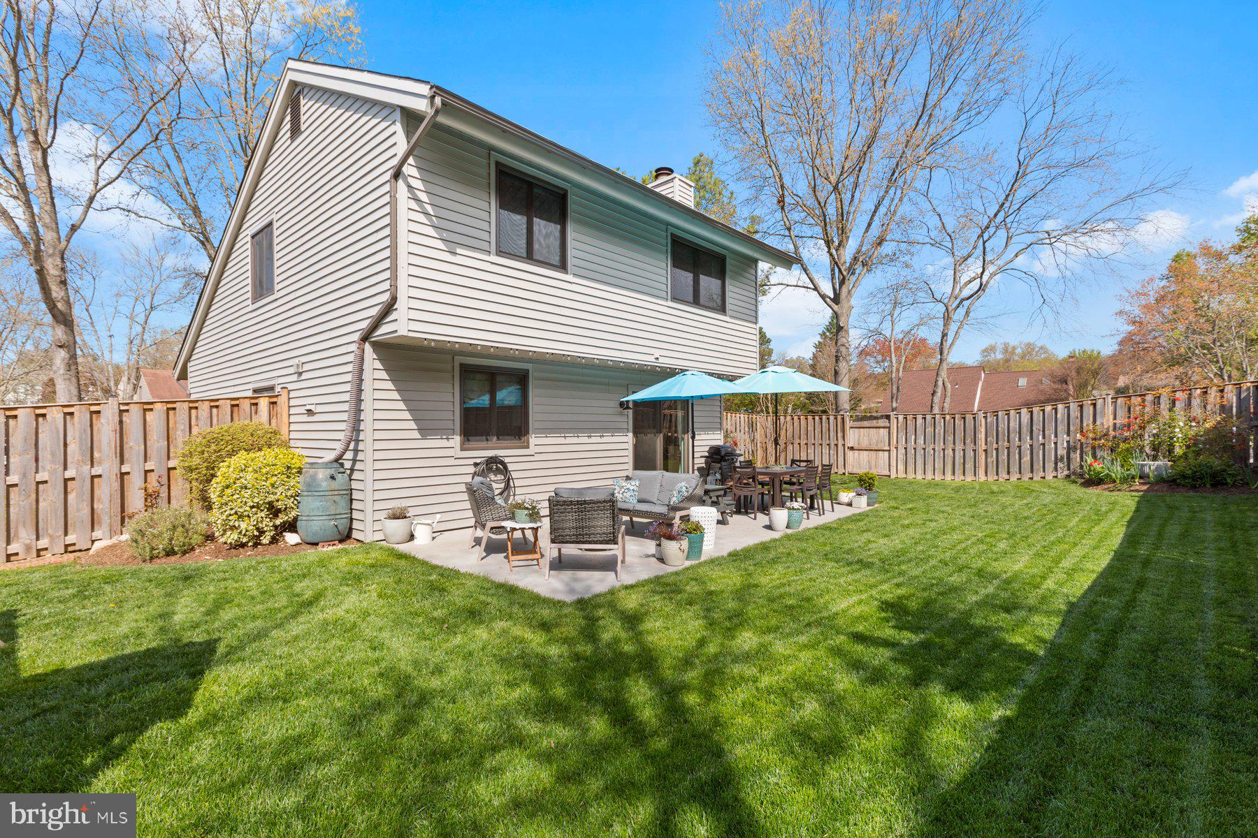 4515 Flintstone Road Alexandria, VA 22306 - Photo 31 of 34 Rear Yard
