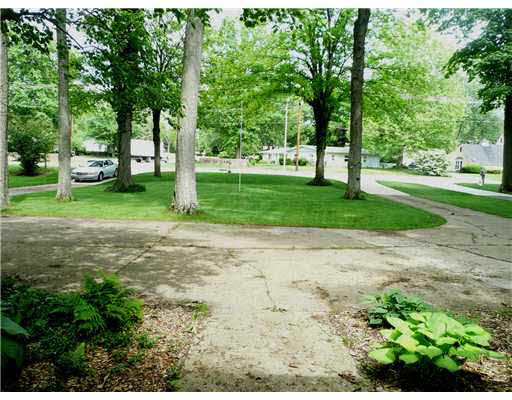 6101 Miami Road South Bend, IN 46614 - Photo 15 of 20 Gallery Image 15