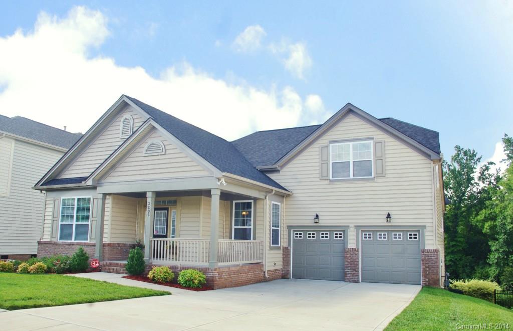 3205 Bridgewick Road, Unit 29 Waxhaw, NC 28173 - Photo 1 of 24 Gallery Image 1