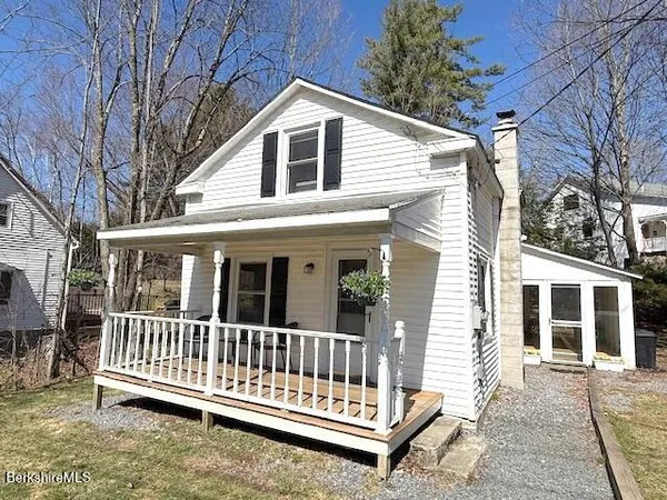 $249,000 | 33 Hancock Road, Williamstown, MA 01267