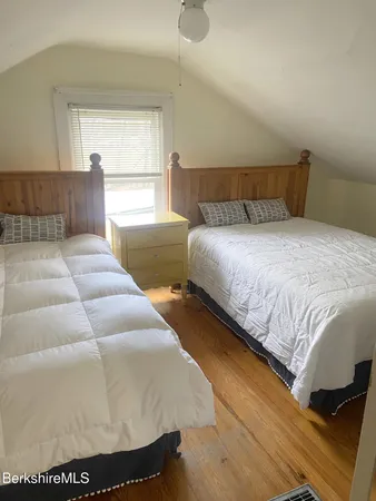 $249,000 | 33 Hancock Road, Williamstown, MA 01267