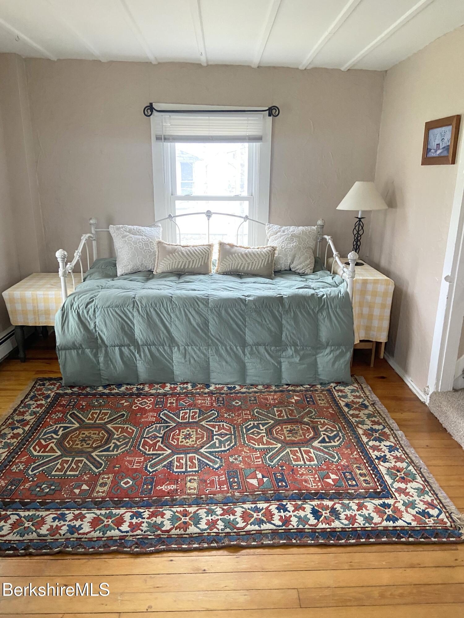 33 Hancock Road Williamstown, MA 01267 - Photo 10 of 34 Living room