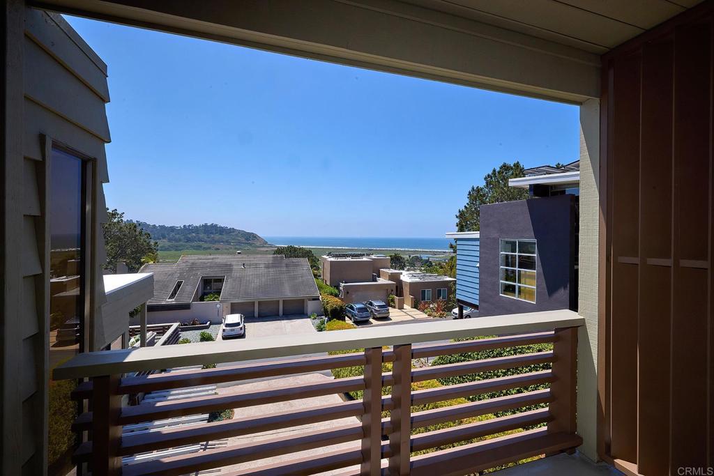 12905 Via Grimaldi Del Mar, CA 92014 - Photo 18 of 35