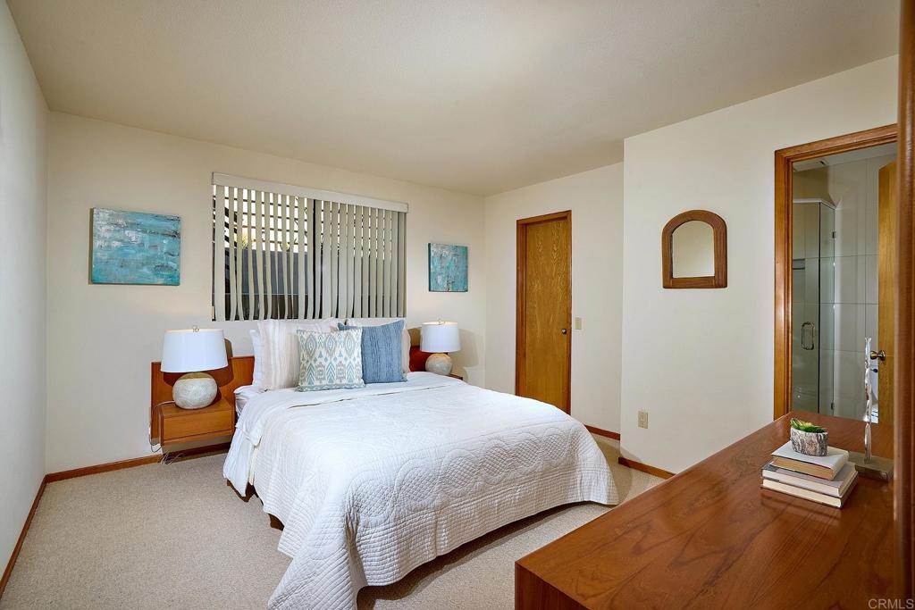 12905 Via Grimaldi Del Mar, CA 92014 - Photo 26 of 35