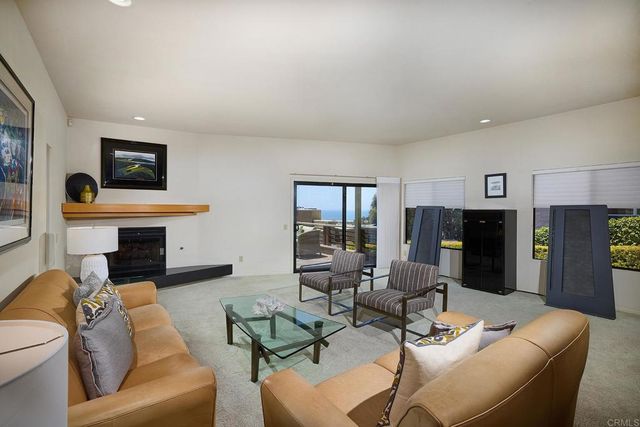 $2,800,000 | 12905 Via Grimaldi, Del Mar, CA 92014