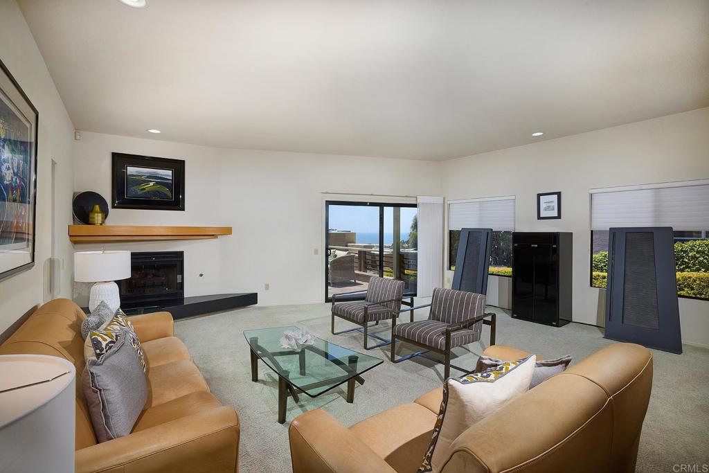 12905 Via Grimaldi Del Mar, CA 92014 - Photo 8 of 35