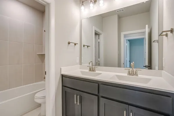 $4,450 | 4847 Fuller Drive, Unit 805, Irving, TX 75039
