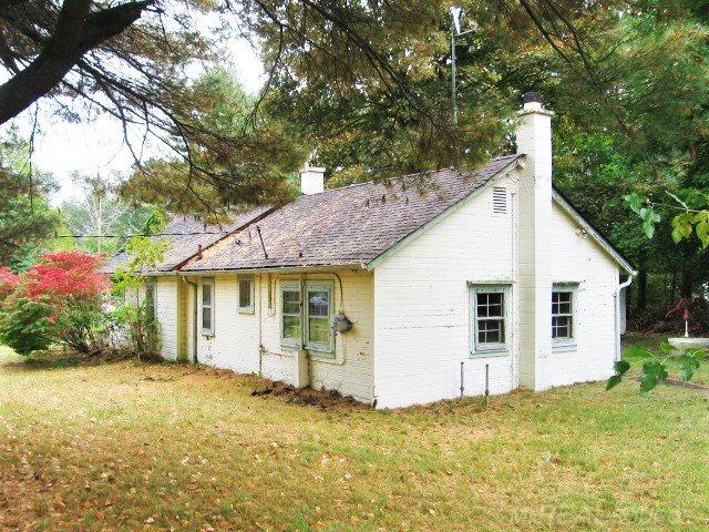 3636 Lakeshore Road Lexington, MI 48450 - Photo 19 of 33