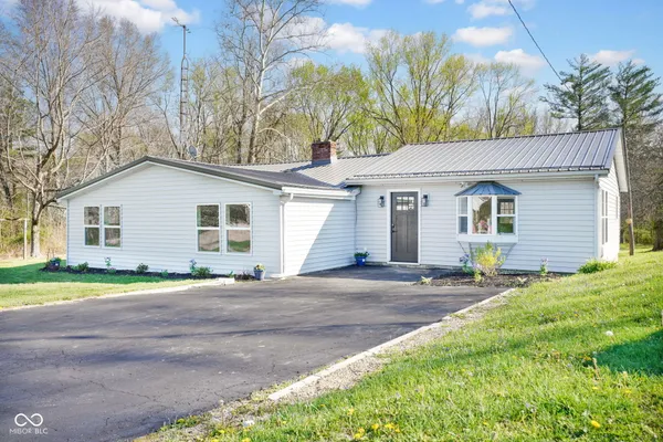 $334,900 | 8311 West Old Nashville Road, Columbus, IN 47201