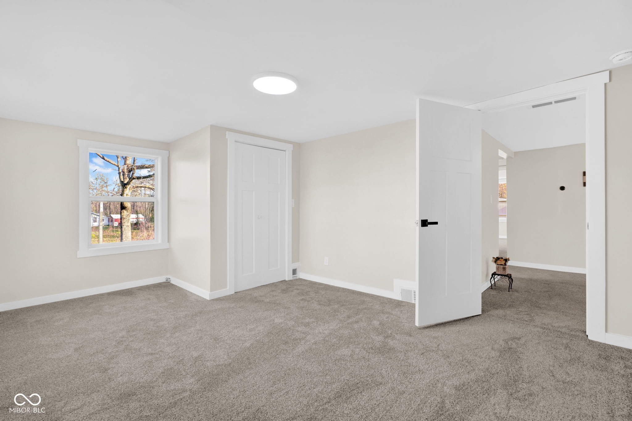 8311 West Old Nashville Road Columbus, IN 47201 - Photo 13 of 28