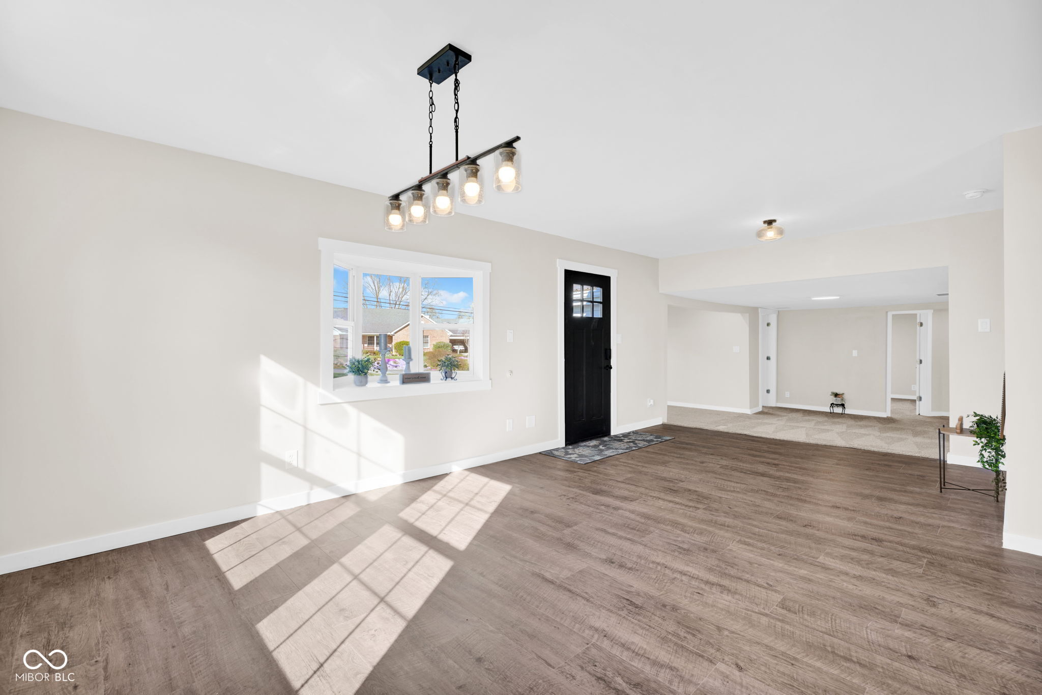 8311 West Old Nashville Road Columbus, IN 47201 - Photo 5 of 28