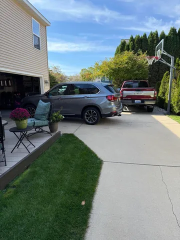 $494,900 | 1048 Graystone Road, Holland, MI 49423