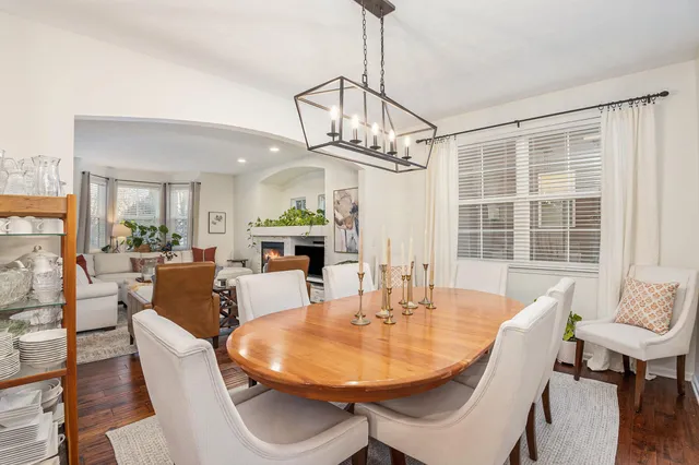 $494,900 | 1048 Graystone Road, Holland, MI 49423