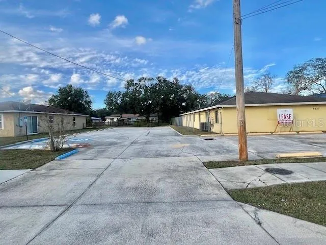 $23 | 4527 Carter Street, Orlando, FL 32811