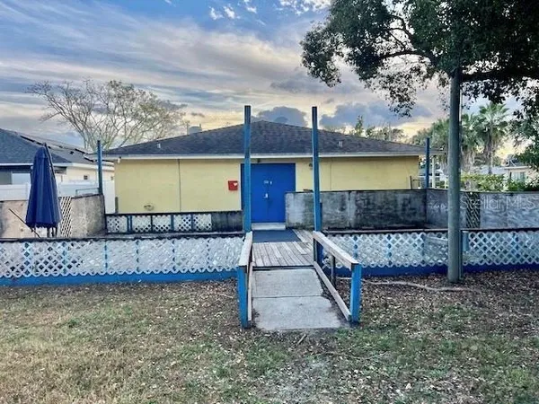 $20 | 4527 Carter Street, Orlando, FL 32811