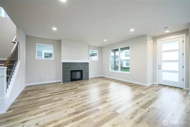 $715,195 | 14516 204th Avenue East, Unit 895, Bonney Lake, WA 98391