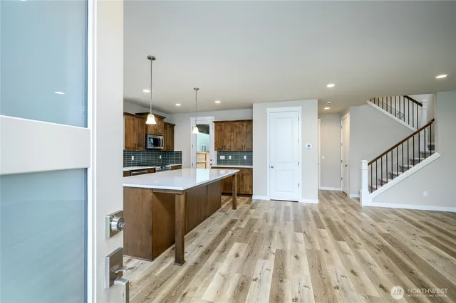 $715,195 | 14516 204th Avenue East, Unit 895, Bonney Lake, WA 98391