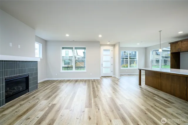 $715,195 | 14516 204th Avenue East, Unit 895, Bonney Lake, WA 98391