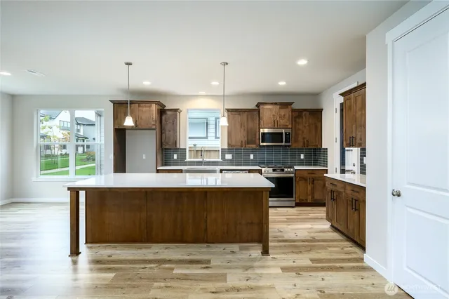 $715,195 | 14516 204th Avenue East, Unit 895, Bonney Lake, WA 98391