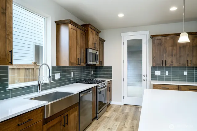 $715,195 | 14516 204th Avenue East, Unit 895, Bonney Lake, WA 98391