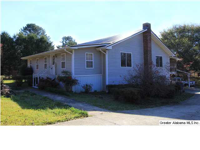 1019 County Road 233 Fruithurst, AL 36262 - Photo 15 of 32