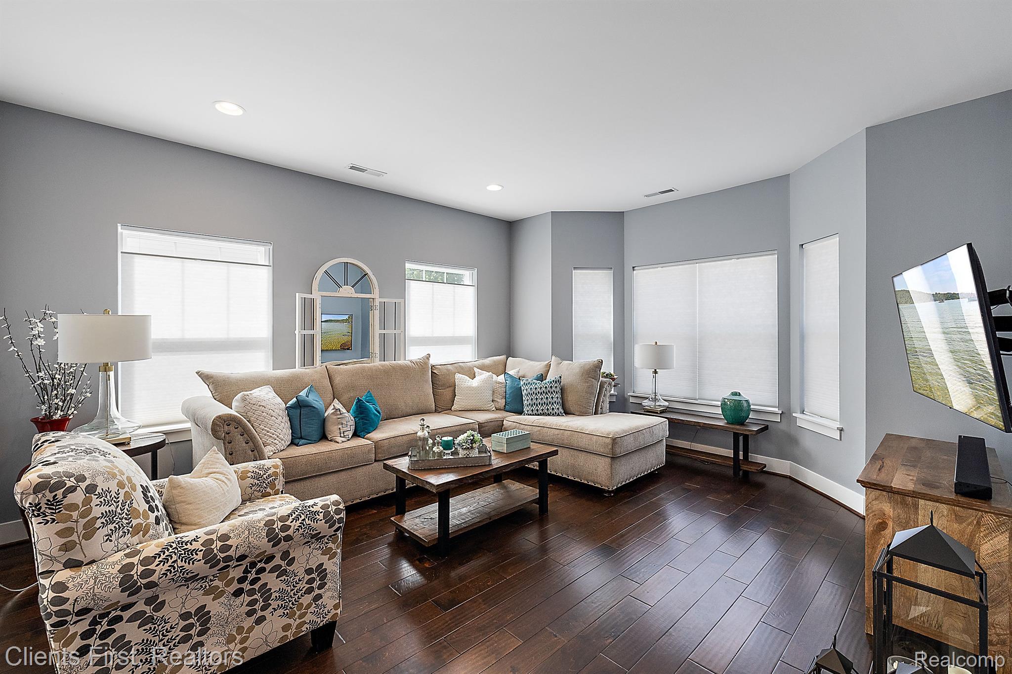 2655 Harvard Road Berkley, MI 48072 - Photo 24 of 52 Gallery Image 24
