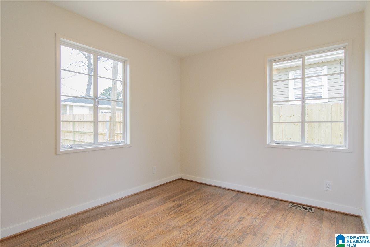 705 47th Street South Birmingham, AL 35222 - Photo 29 of 32