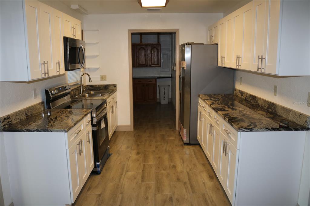 4454 Edwards Road Plant City, FL 33567 - Photo 20 of 54 Gallery Image 20