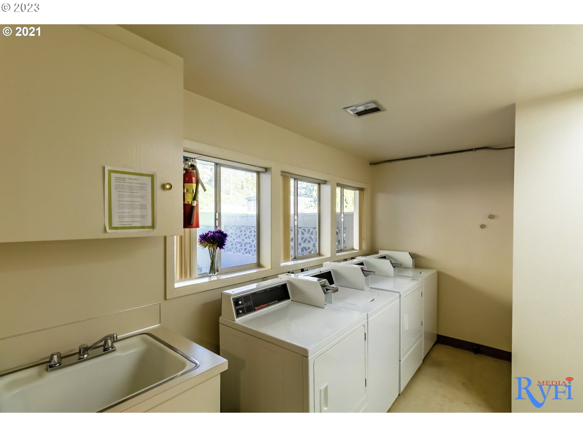 4460 Southwest Scholls Ferry Road, Unit 28A Portland, OR 97225 - Photo 20 of 22 Gallery Image 20