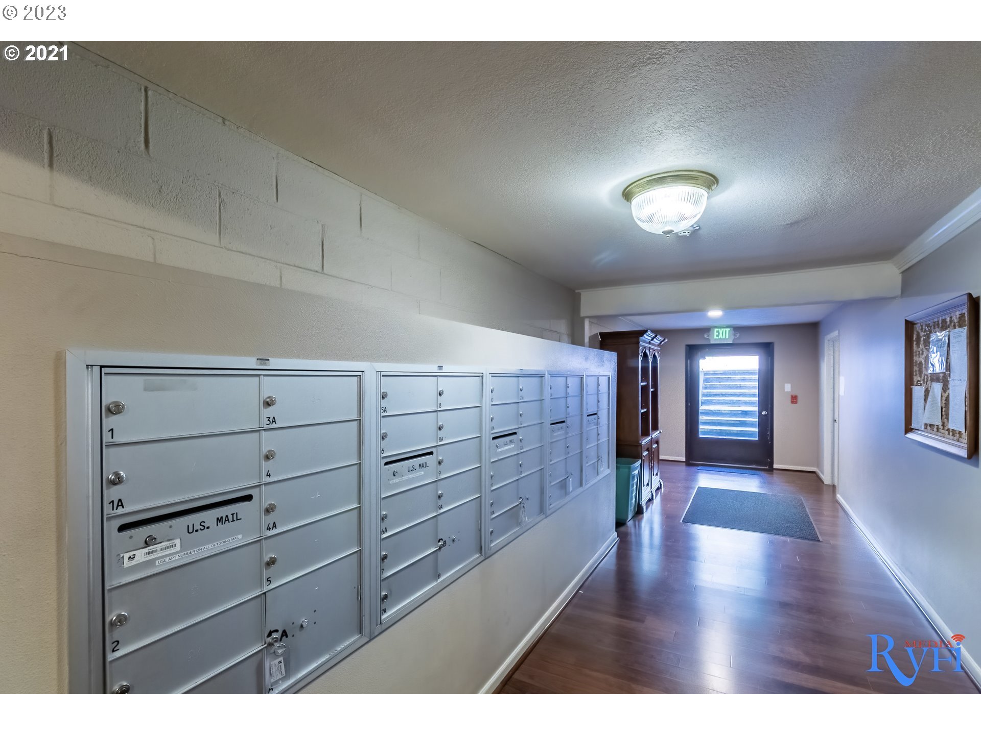 4460 Southwest Scholls Ferry Road, Unit 28A Portland, OR 97225 - Photo 21 of 22 Gallery Image 21