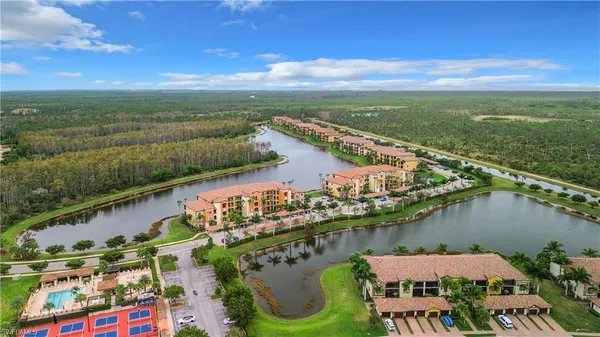 $6,300 | 9554 Trevi Court, Unit 4715, Naples, FL 34113