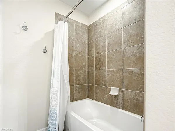 $6,300 | 9554 Trevi Court, Unit 4715, Naples, FL 34113