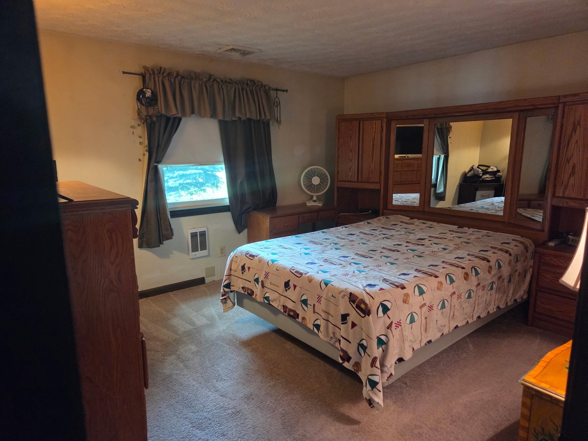 119 Huntress Street Manchester, NH 03102 - Photo 19 of 32