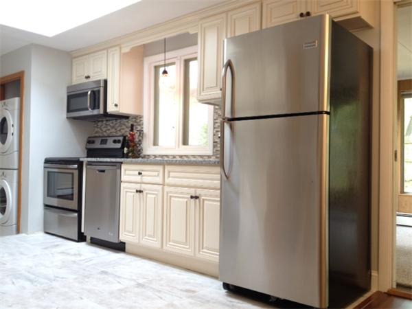 40 Brookdale Road Natick, MA 01760 - Photo 4 of 24 Gallery Image 4